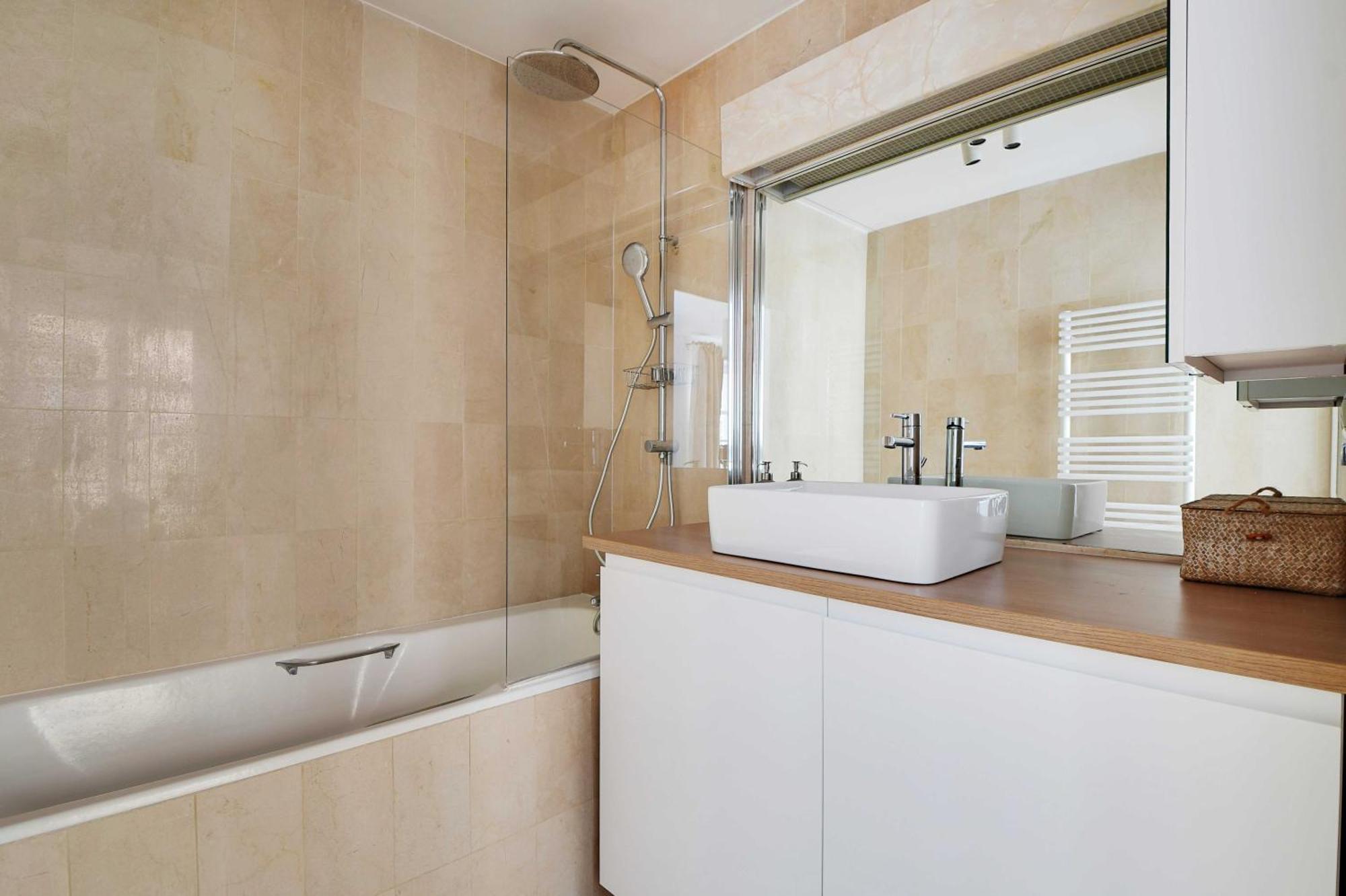 Charming -1br-4p- Arc De Triomphe Parijs